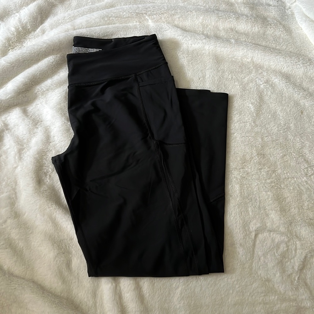 Black leggings